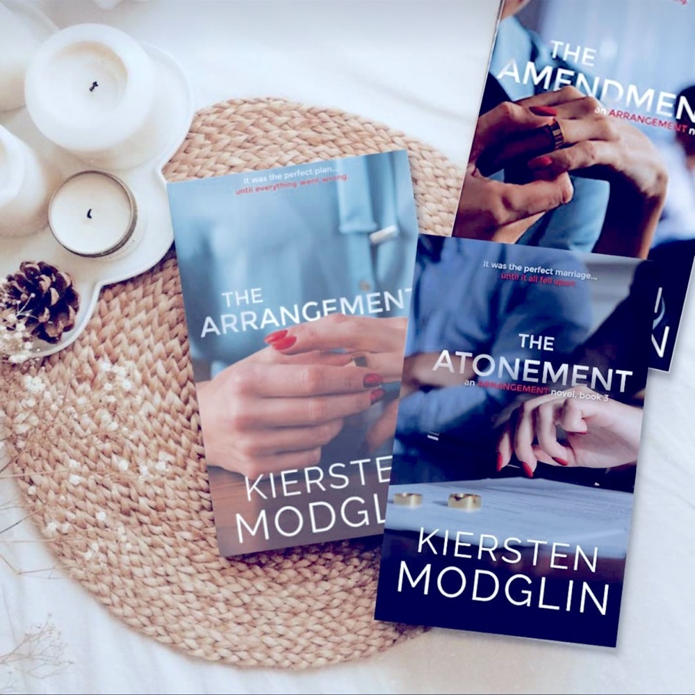 The Arrangement Book Series 📖